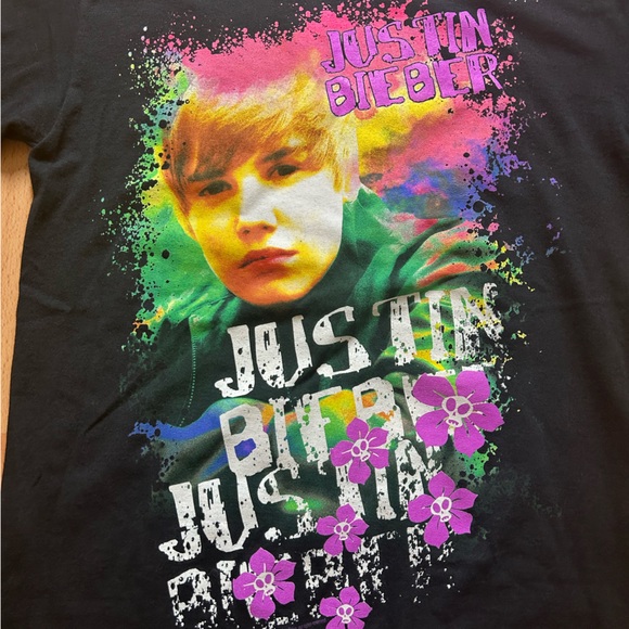 Justin Bieber 2010 My World concert tee - Picture 3 of 8
